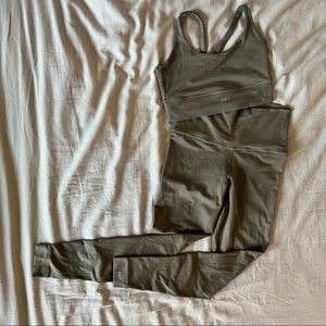 SETActive Luxform Set - SAGE